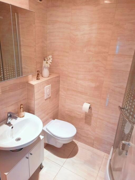 Apartman Nane Salona Kültér fotó