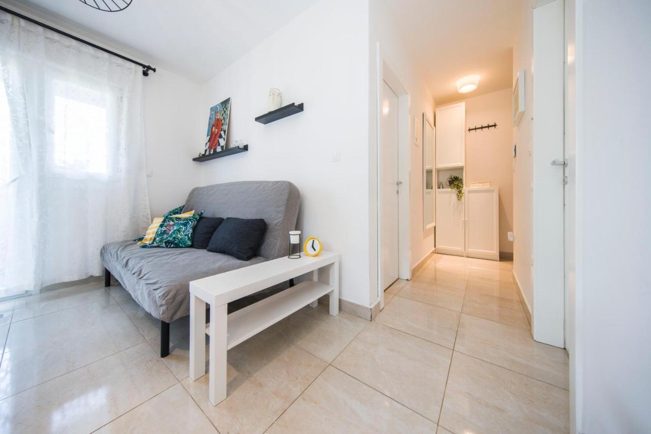 Apartman Nane Salona Kültér fotó